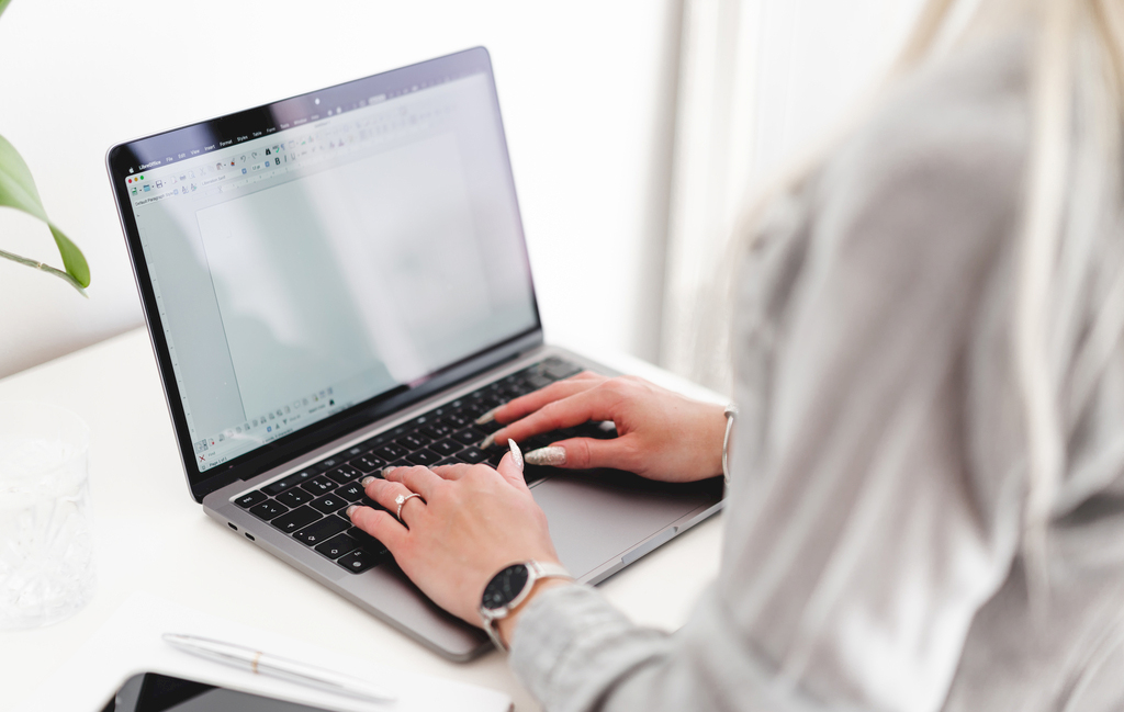 搜索推廣如何投出好效果，認真買詞提高廣告質量是關鍵